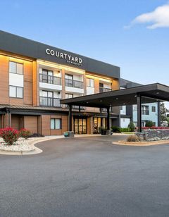 Courtyard Albany