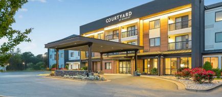 Courtyard Albany Exterior