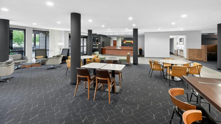 Courtyard Albany Lobby