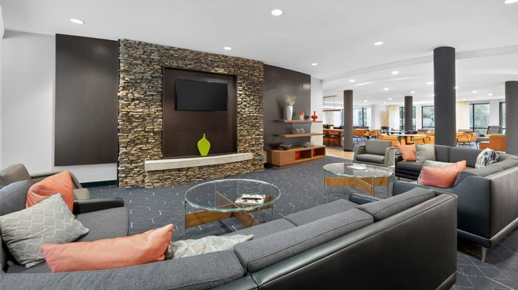 Courtyard Albany Lobby