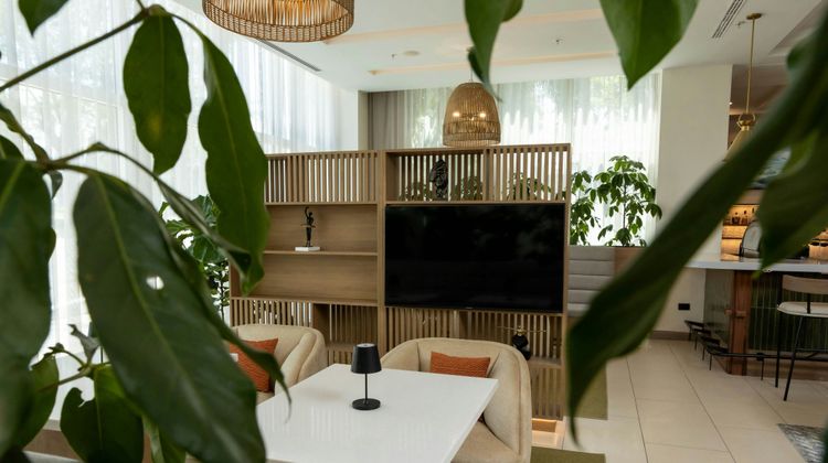 Courtyard by Marriott Kingston Jamaica Lobby