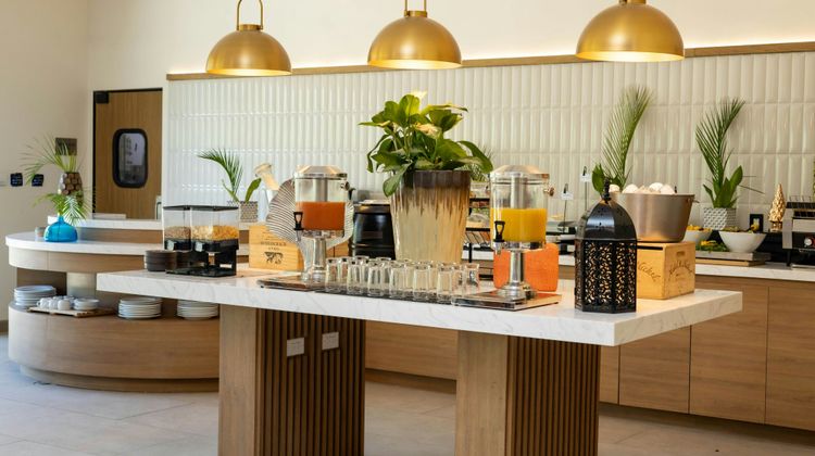Courtyard by Marriott Kingston Jamaica Restaurant