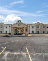 Cobblestone Inn & Suites Avoca