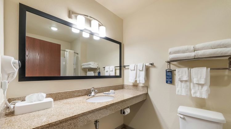 Cobblestone Inn & Suites Avoca Room