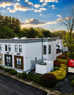 Red Roof Inn & Suites Middleborough