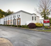 Red Roof Inn & Suites Middleborough Exterior