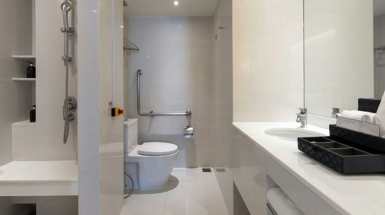 Centara Watergate Pavillion Hotel Room