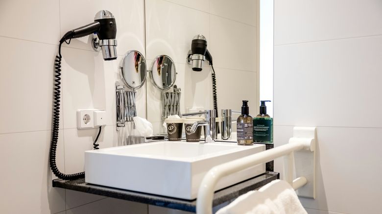 <b>Motel One Essen Other</b>. Images powered by <a href="https://www.leonardoworldwide.com/" title="Leonardo Worldwide" target="_blank">Leonardo</a>.