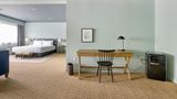 The Harbor Front Inn Suite