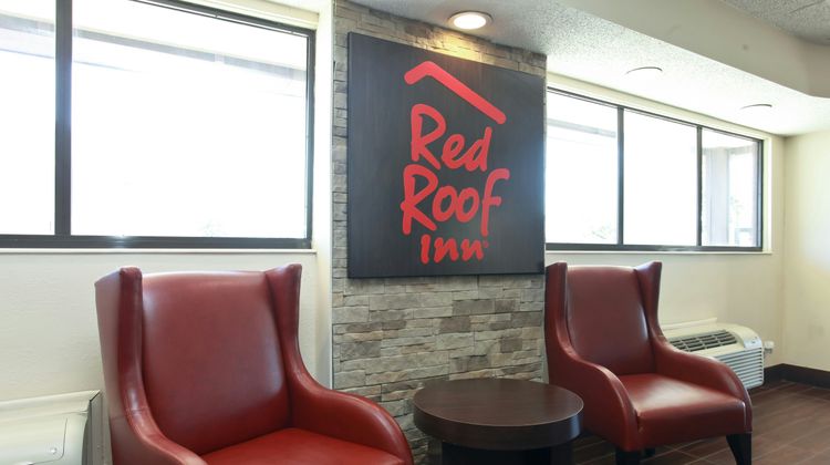 Red Roof Inn Michigan City Lobby