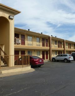 Red Roof Inn Columbia, TN