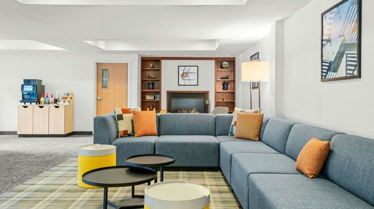 City Express Milford Cooperstown Lobby