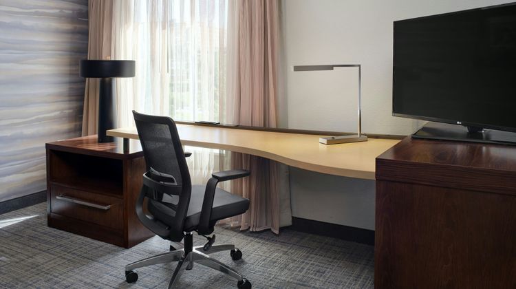 Residence Inn Columbia West/Lexington Suite