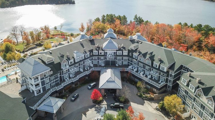JW Marriott The Rosseau Muskoka Resort Exterior