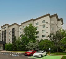 Courtyard by Marriott Toronto Markham Exterior