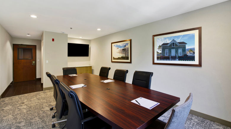 <b>Holiday Inn Express & Suites Meeting</b>. Images powered by <a href="https://www.leonardoworldwide.com/" title="Leonardo Worldwide" target="_blank">Leonardo</a>.