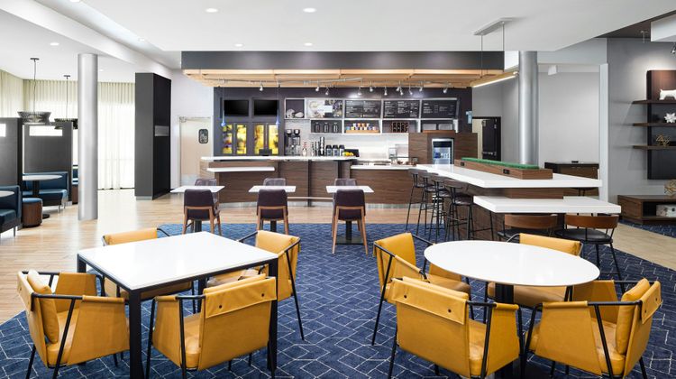 Courtyard Marriott Jacksonville Restaurant