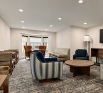 Staybridge Suites Wichita Exterior