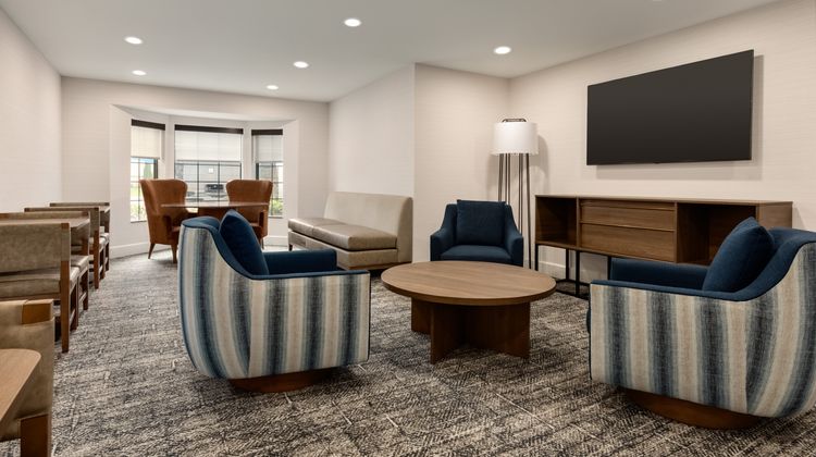 Staybridge Suites Wichita Exterior