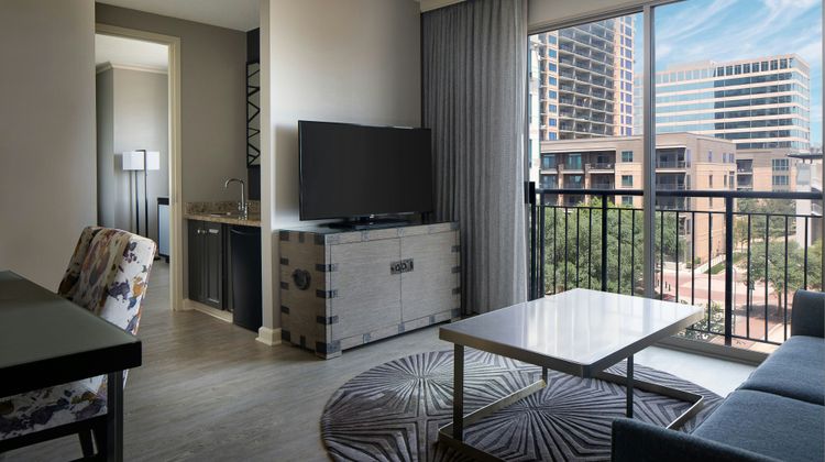 Dallas/Plano Marriott at Legacy Town Ctr Room