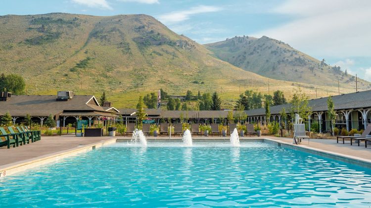 The Virginian Lodge Pool