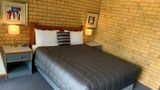 Newell Motor Inn Room