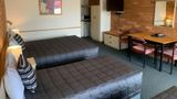 Newell Motor Inn Room