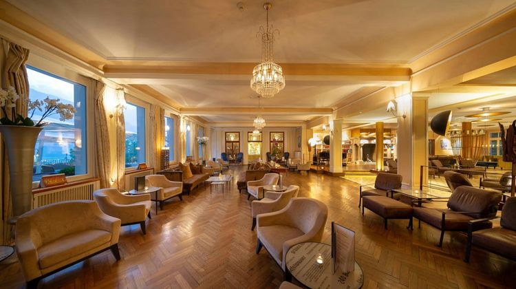 Kurhotel Lenkerhof Lobby