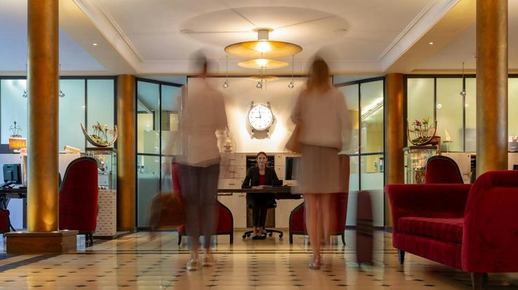 Kurhotel Lenkerhof Lobby
