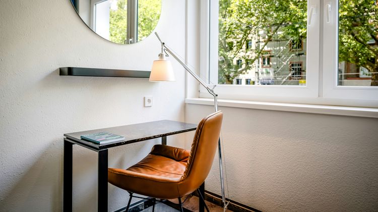 Motel One Frankfurt Room