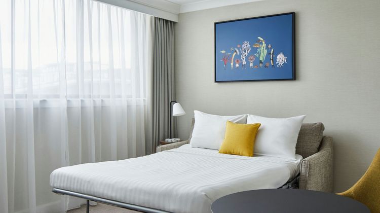 Cardiff Marriott Hotel Suite