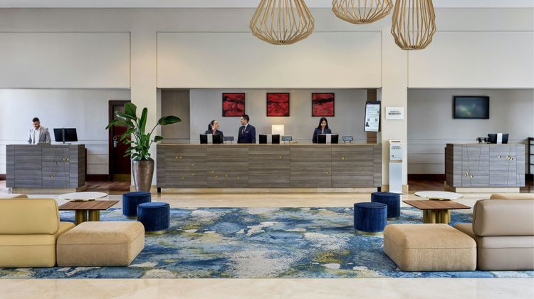 Paris Charles de Gaulle Airport Marriott Lobby