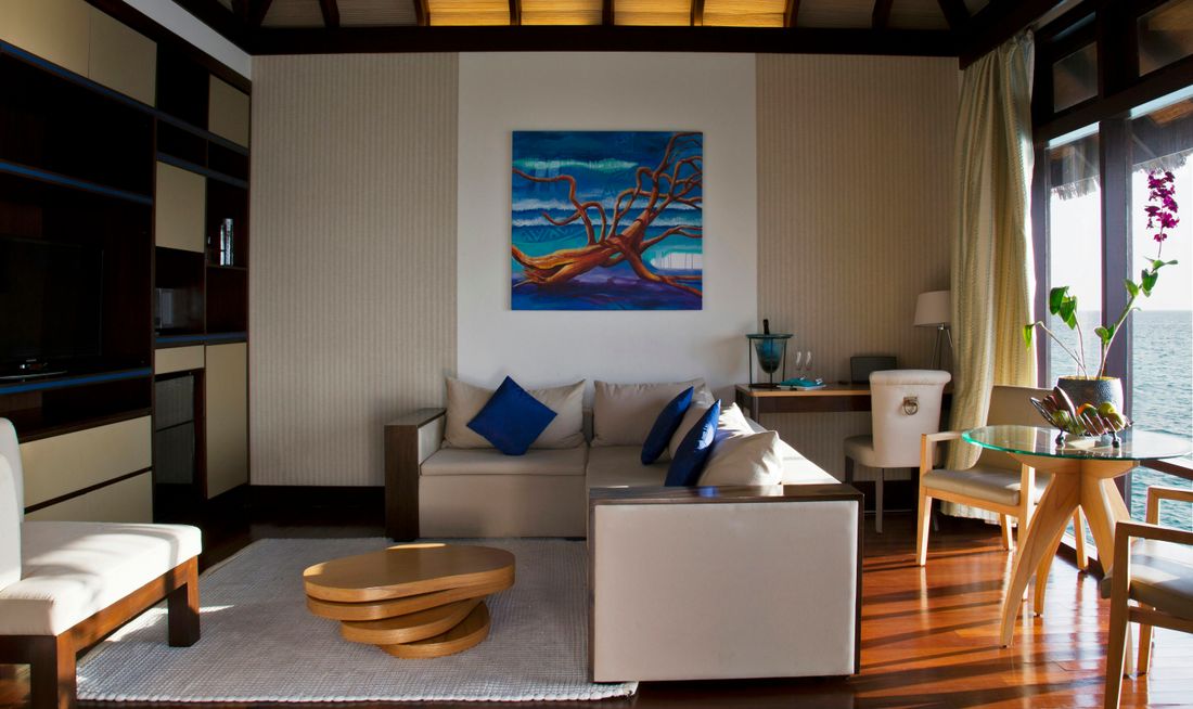 Coco Palm Bodu Hithi Room