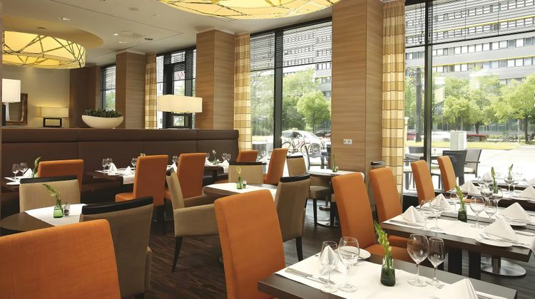 H4 Hotel Berlin Alexanderplatz Restaurant