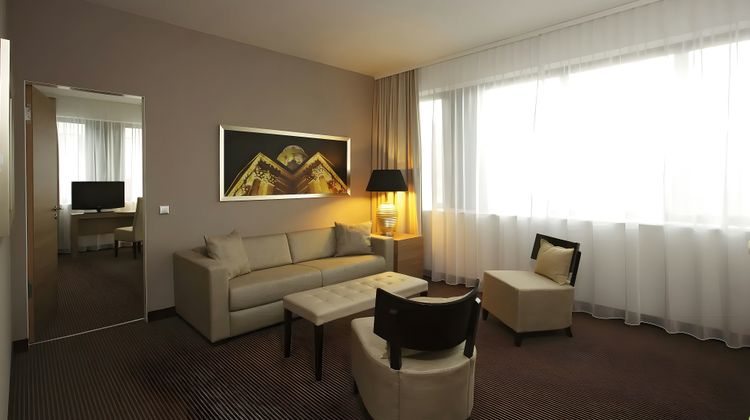 H4 Hotel Berlin Alexanderplatz Suite