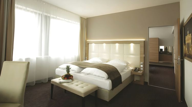 H4 Hotel Berlin Alexanderplatz Suite