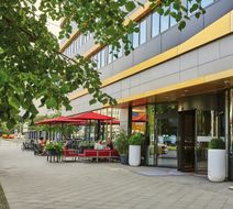 H4 Hotel Berlin Alexanderplatz Exterior