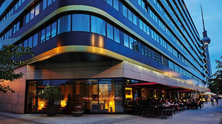 H4 Hotel Berlin Alexanderplatz Exterior