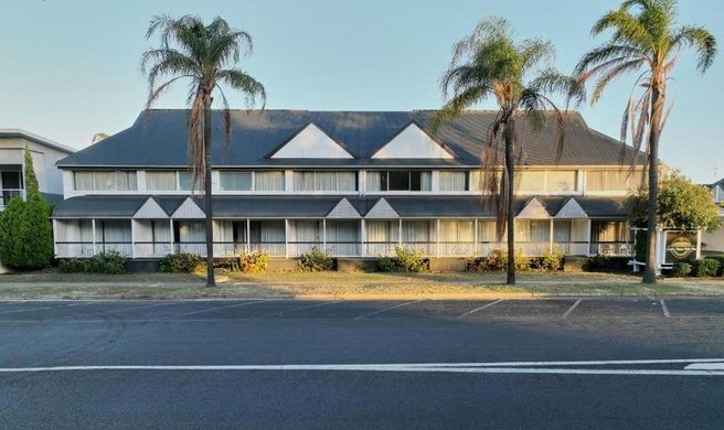 Dalby Manor Motor Inn Exterior
