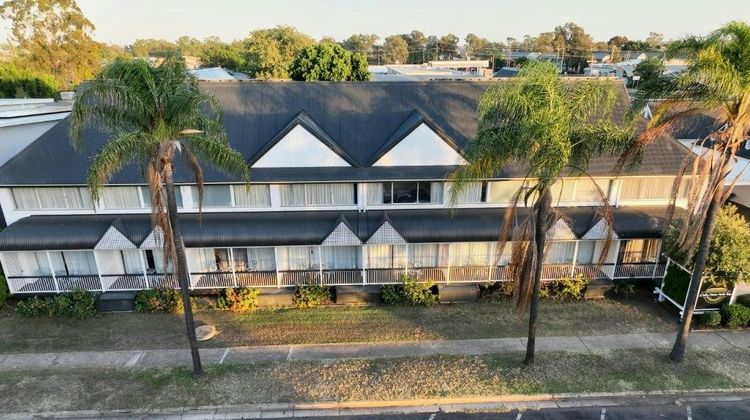 Dalby Manor Motor Inn Exterior