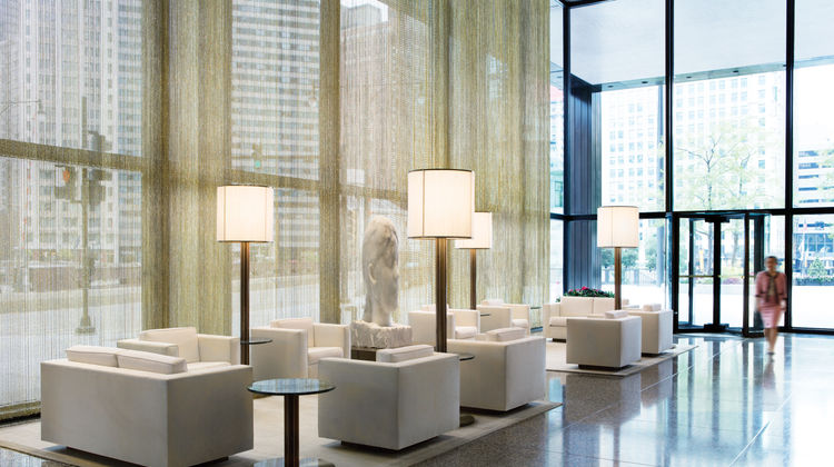 The Langham, Chicago Lobby
