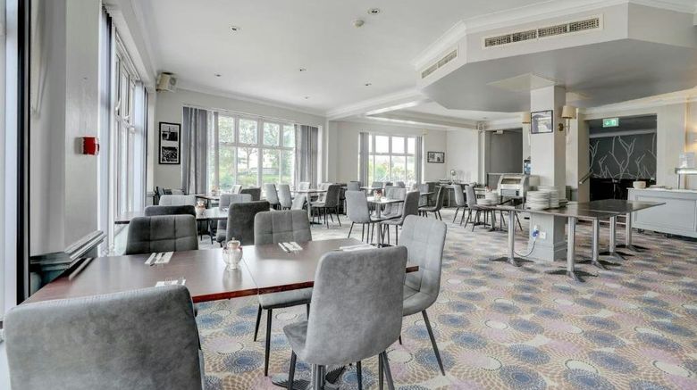 <b>Staines Hotel Restaurant</b>. Images powered by <a href="https://www.leonardoworldwide.com/" title="Leonardo Worldwide" target="_blank">Leonardo</a>.