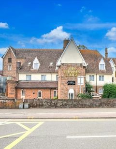 Staines Hotel