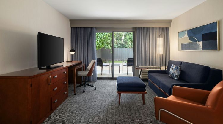 Courtyard Beckley Marriott Room