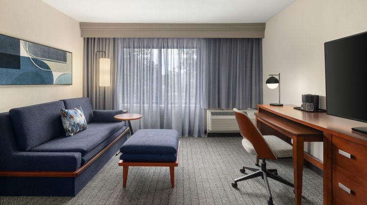Courtyard Beckley Marriott Room