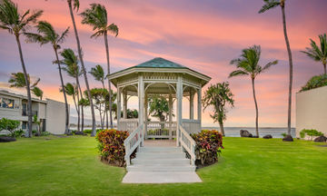 Maui Beach Hotel