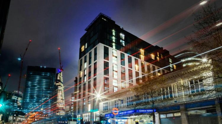 Leonardo Hotel London Aldgate Exterior
