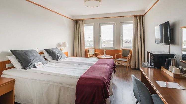 2Home Stockholm South Room