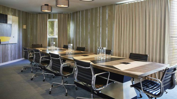 Avalon Hotel Beverly Hills, Design Hotel Meeting