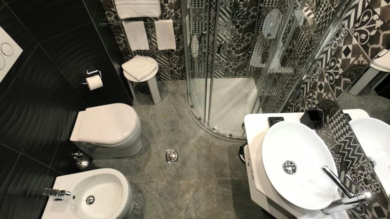 <b>Hotel Mec Room</b>. Images powered by <a href="https://www.leonardoworldwide.com/" title="Leonardo Worldwide" target="_blank">Leonardo</a>.